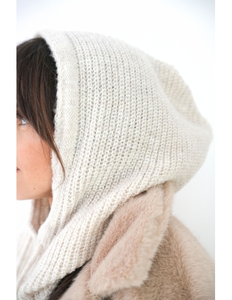 global cl design  ECRU BONNETS