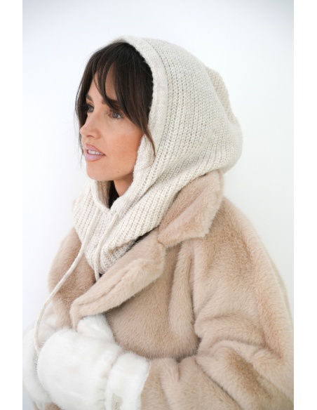 global cl design  ECRU BONNETS