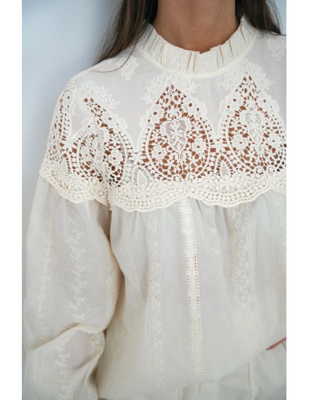 Blouse Broderie Ecru VICTORIA