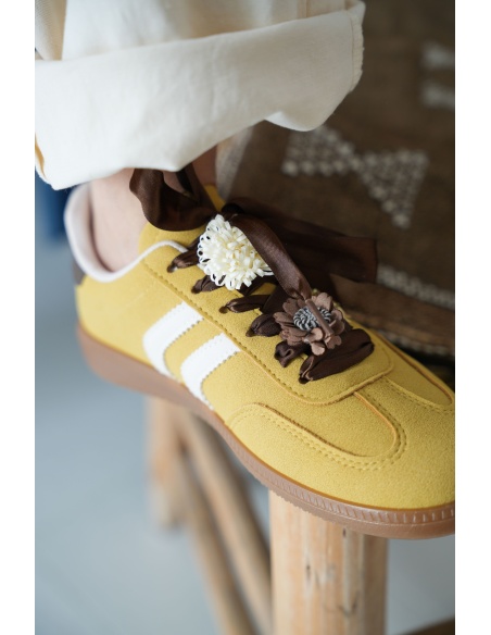 ERYNN SARL M.E DESIGN SUEDIN JAUNE BASKETS FEMME