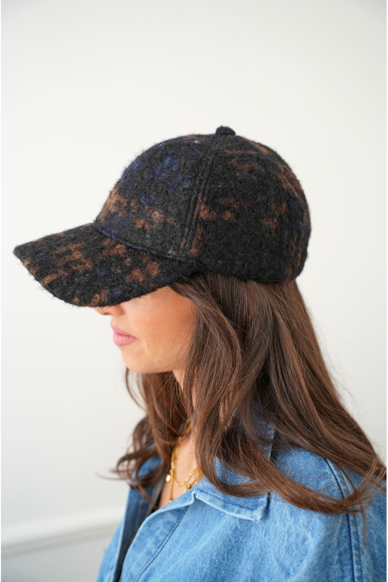 KESSLY  NOIR CASQUETTE