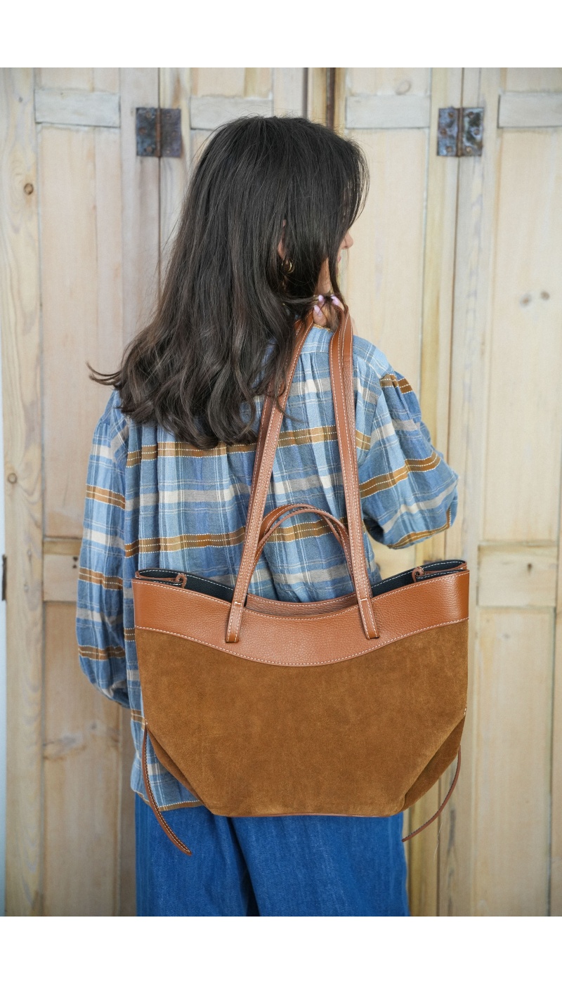 evelyn ashley . MARRON SAC FEMME