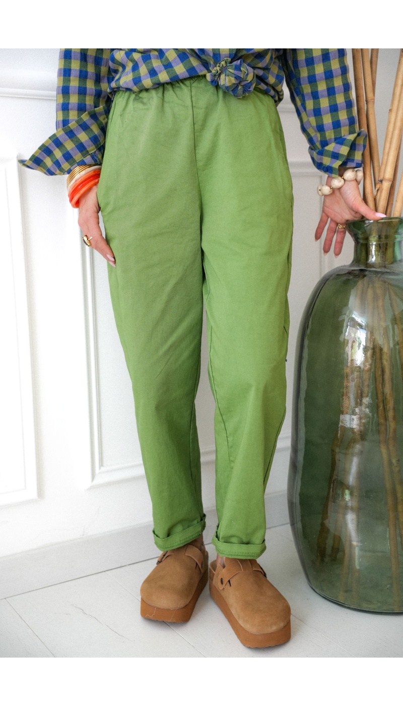 Pantaloni verdi