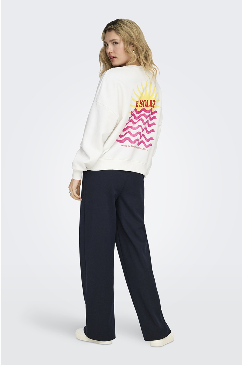 CLOUD DANCER SWEATS 2