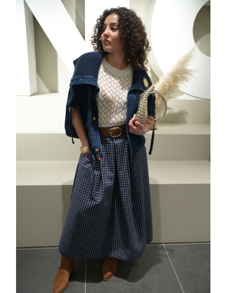 Top femme en macramé écru MOON – col arrondi ajouré sans manches