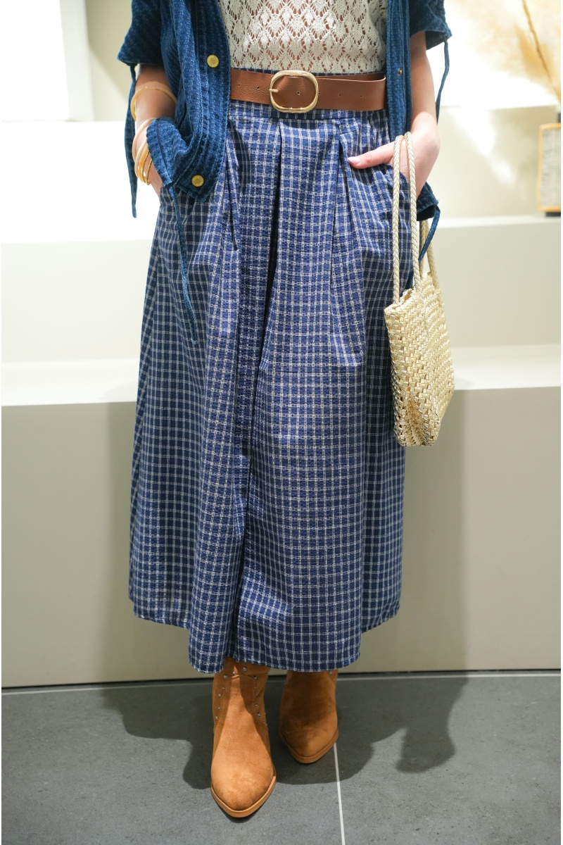 Jupe longue femme à carreaux marine MAYA – coupe évasée avec ceinture