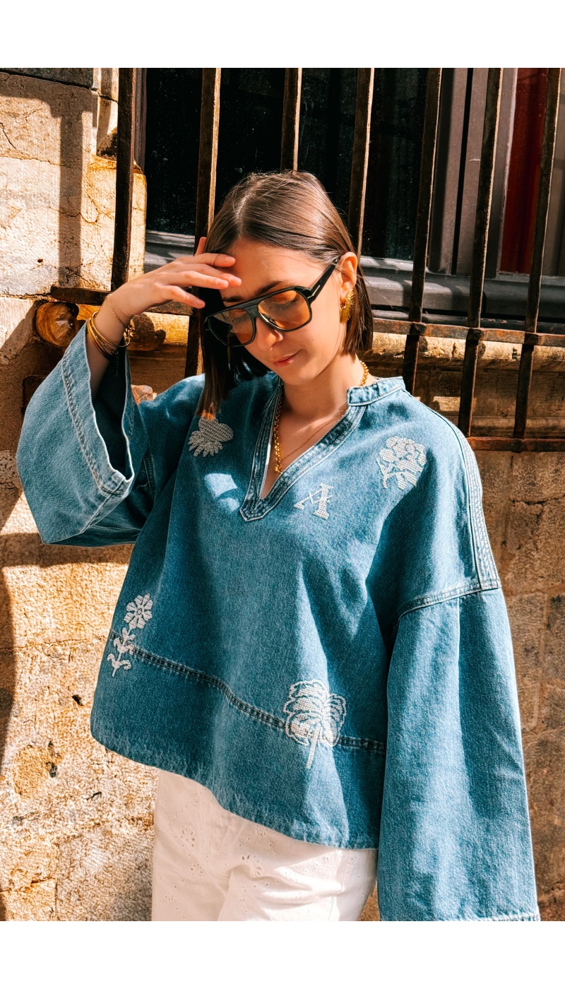 Haut Jean Brodé ISIS Noho - 1 | Accueil