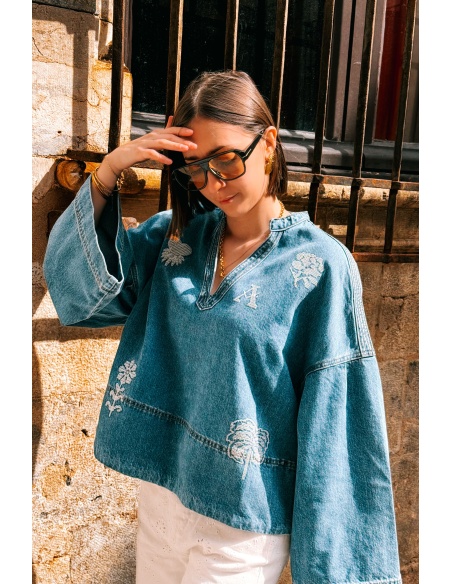 Haut Jean Brodé ISIS Noho - 1 | Accueil