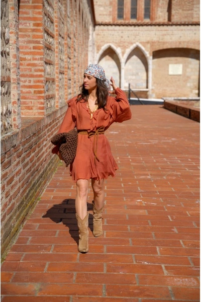 Robe Courte Terracotta SOULY - Élégance pour Femmes 2