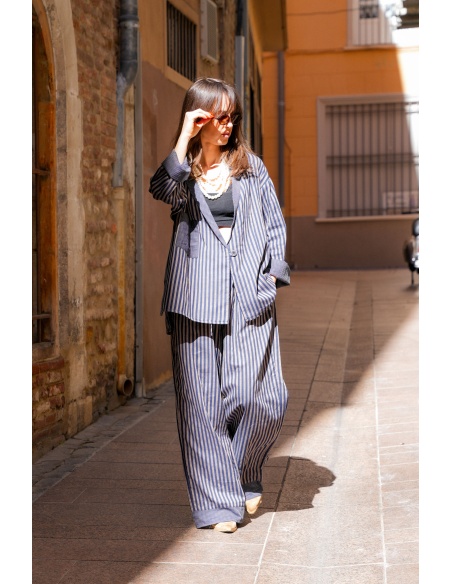 Johanna OUPY Chaqueta de rayas azul marino - Elegancia femenina