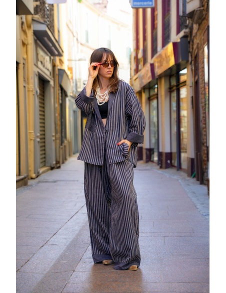 Johanna OUPA Pantalón de rayas azul marino - Elegancia femenina