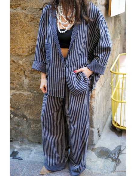 Pantaloni a righe blu scuro Johanna OUPA - Eleganza femminile