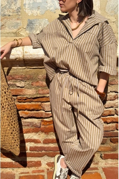 Blouse Rayée Moutarde Johanna LARA - Élégance et Style