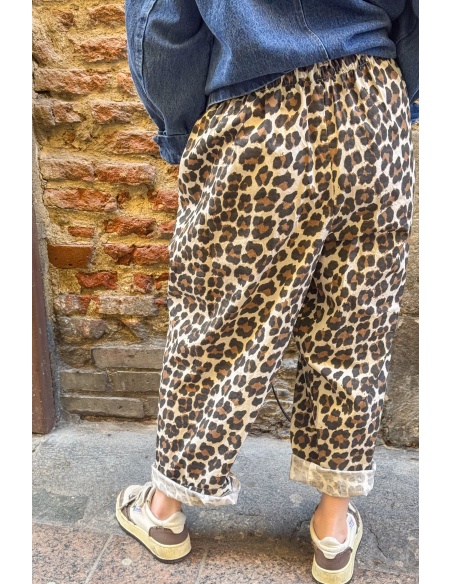 Johanna Leopard Ecru Hose – Schicker Stil für Damen