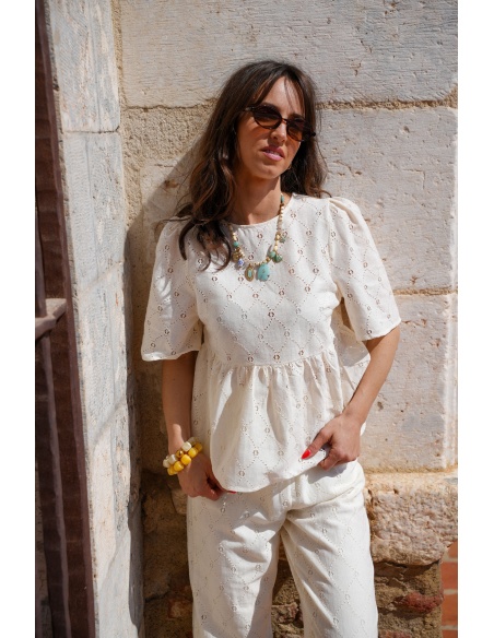 Ecru besticktes Top LINA