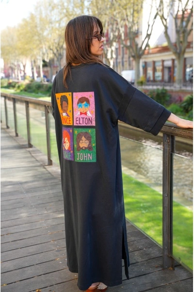 Robe Pull Noire Star Banditas MIRROIR