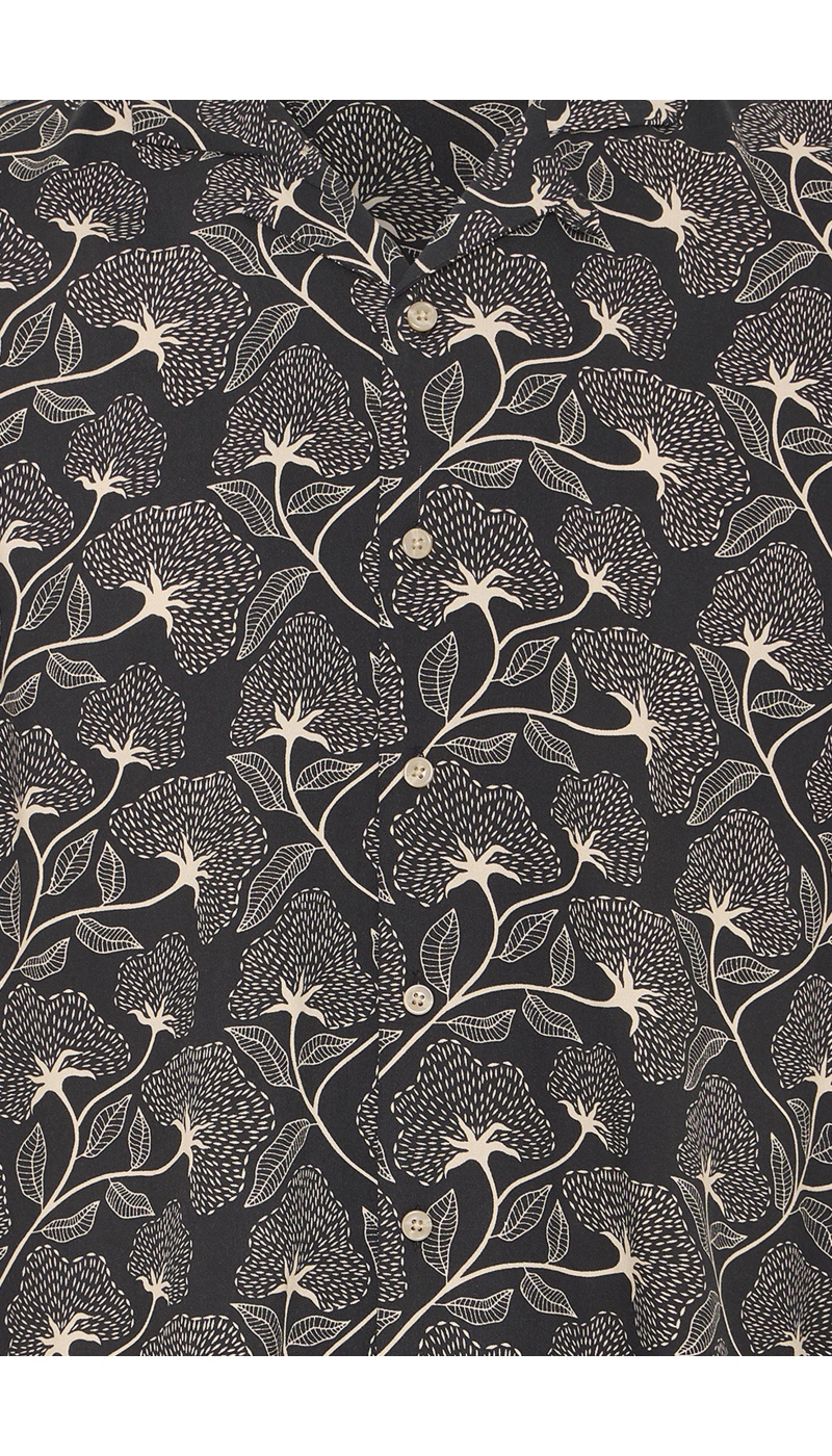 Camisa Flores Negra BHARIAN