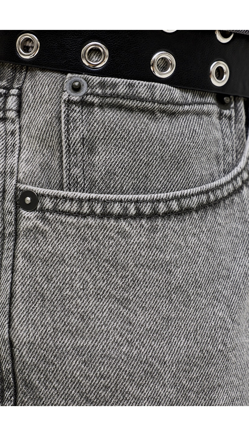 Shorts aus grauem Denim von JJITONY