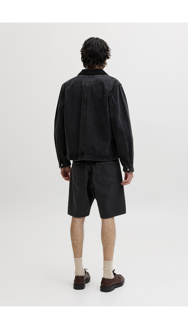 Shorts aus schwarzem Denim von JJITONY