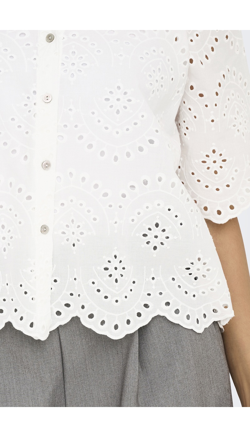 Camisa bordada Cloud Dancer ONLVALAIS