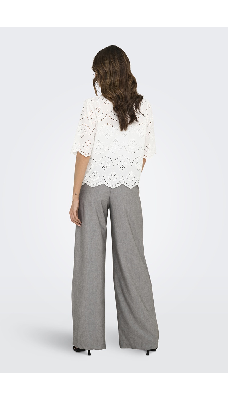 Camisa bordada Cloud Dancer ONLVALAIS