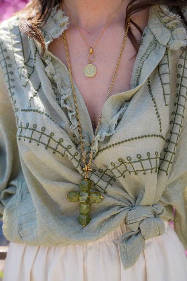Collana GIHA con croce verde