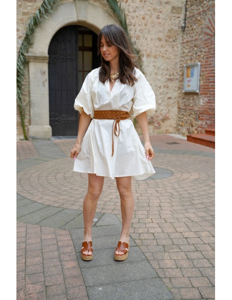 Vestido Corto Molly Marfil - Elegancia y Comodidad en Casa