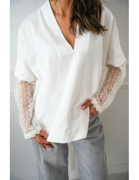 White Lace Top MELO