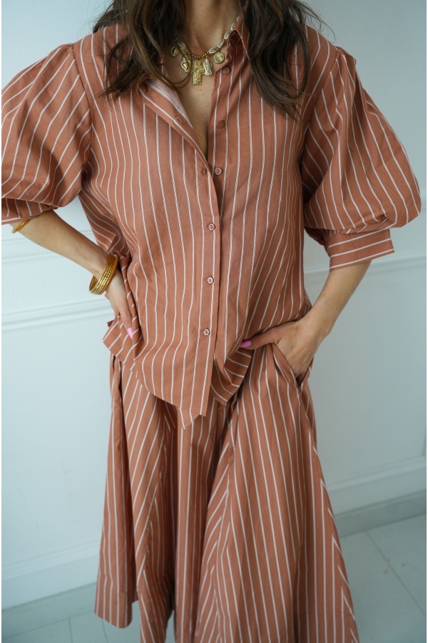 MARINA Blusa a Righe Beige - Eleganza e Comodità 2