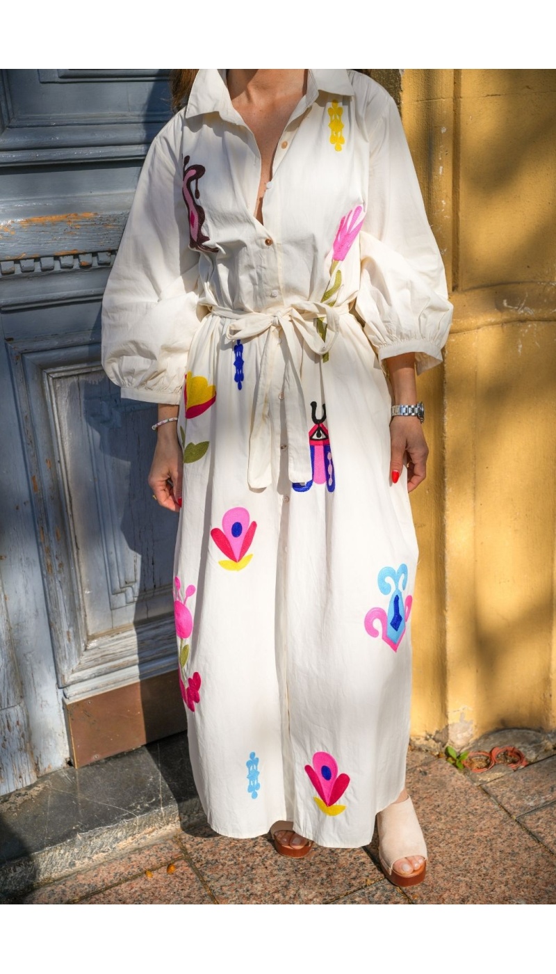 Abito ricamato a fiori ELODIE - Eleganza e comfort