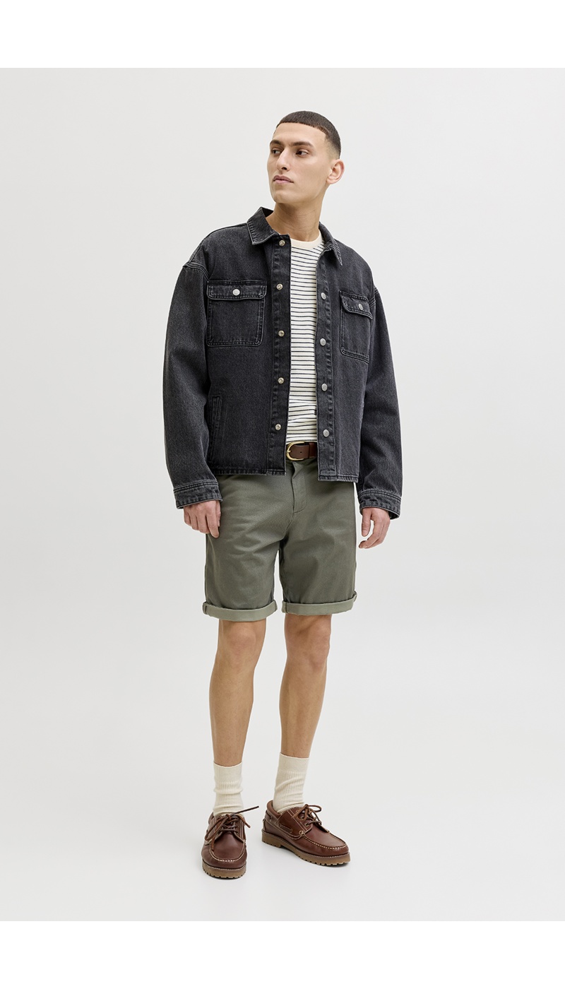 Olivgrüne Nachtshorts JPSTBOWIE