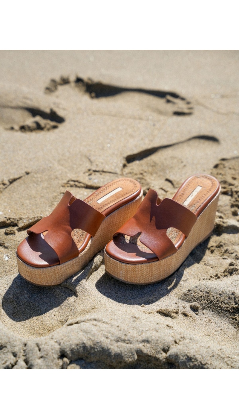 Sandalias Cuña Camel MYKONOS