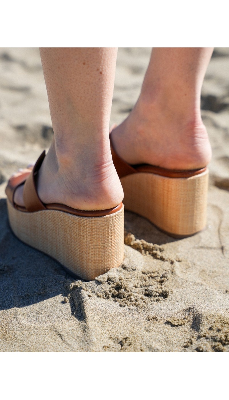 chloe et lucas H CAMEL CHAUSSURE COMPENSEE