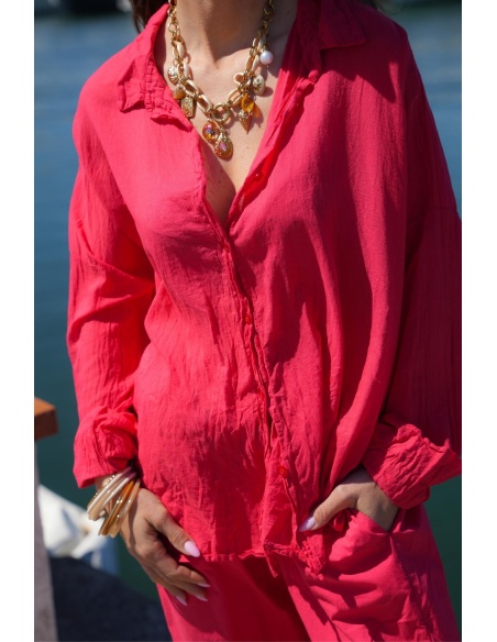 Chic Red Blouses - Elegance and Style to Discover