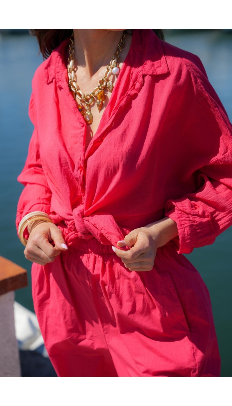 Blusas Rojas Chic - Elegancia y Estilo por Descubrir