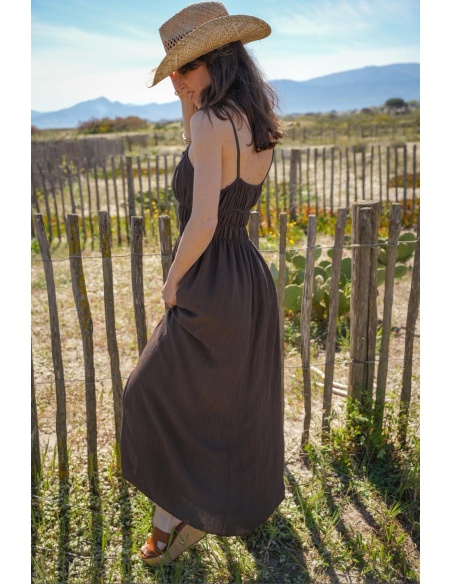 Vestido Tirantes Marrón ADELE - Elegancia y Comodidad en Casa