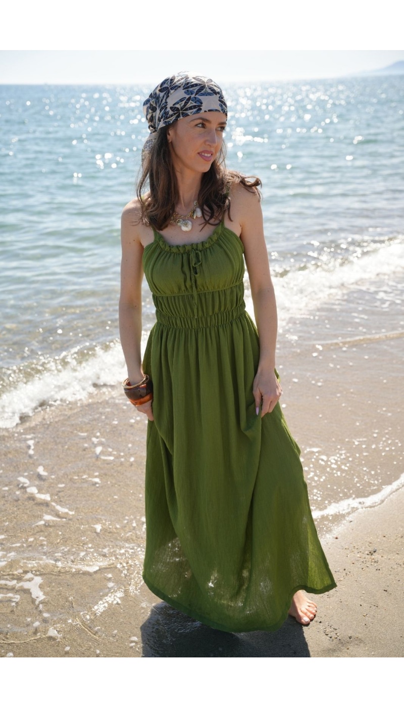 Vestido de Tirantes Verde ADELE - Elegancia y Comodidad en Casa