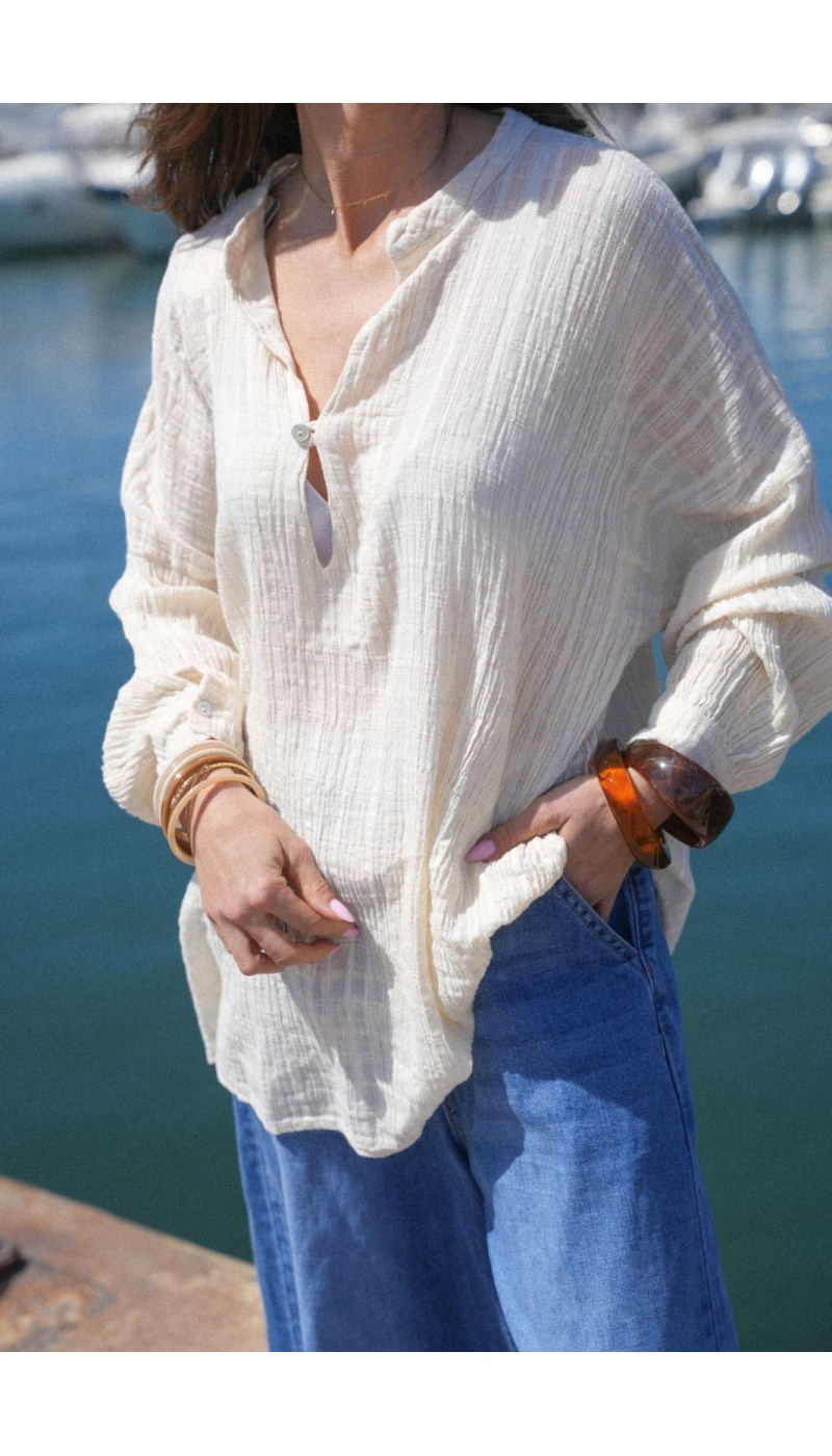 Fließende WASP-Bluse in Ecru – schicker und bequemer Stil