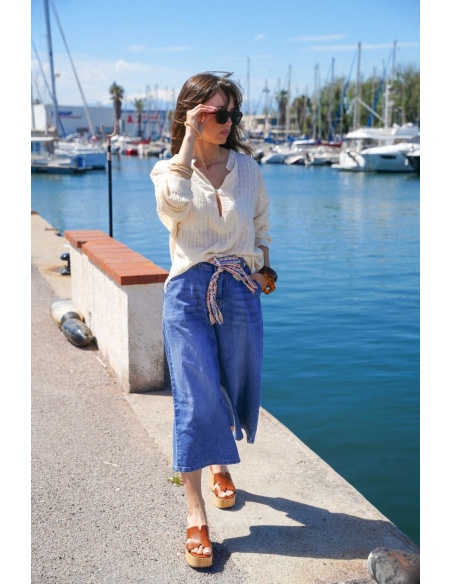 Fluid Ecru WASP Blouse - Chic & Comfortable Style