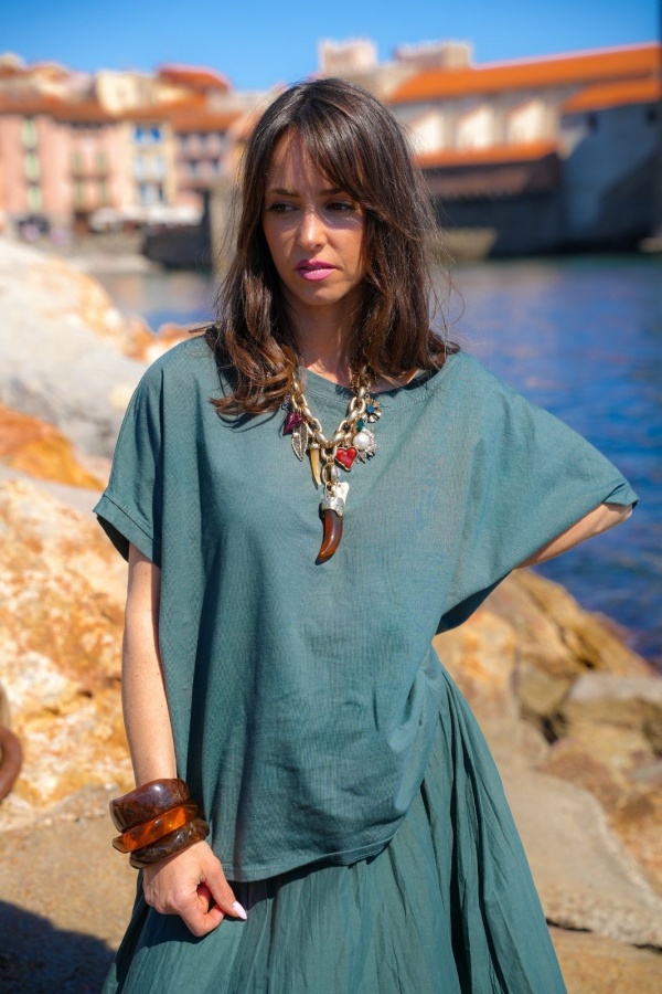 T-shirt Vert Sapin CHARLINE - Style & Confort au Quotidien