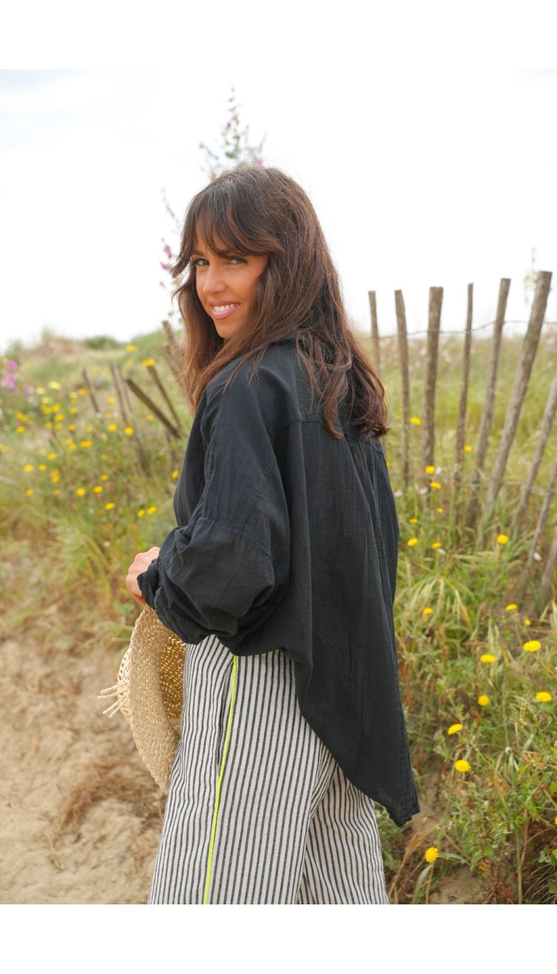 Blusa Banditas AGATA Negra