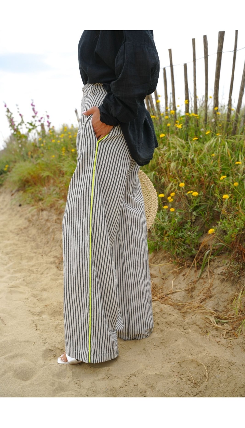 Pantaloni a righe FARO Banditas: stile e comfort combinati