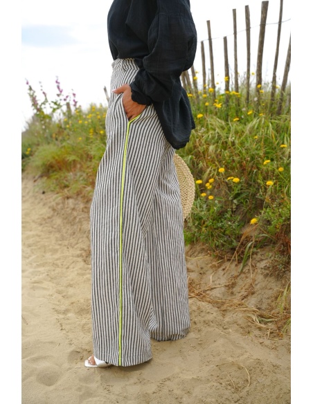 Pantalón Rayas Banditas FARO - Estilo y Comodidad Combinados