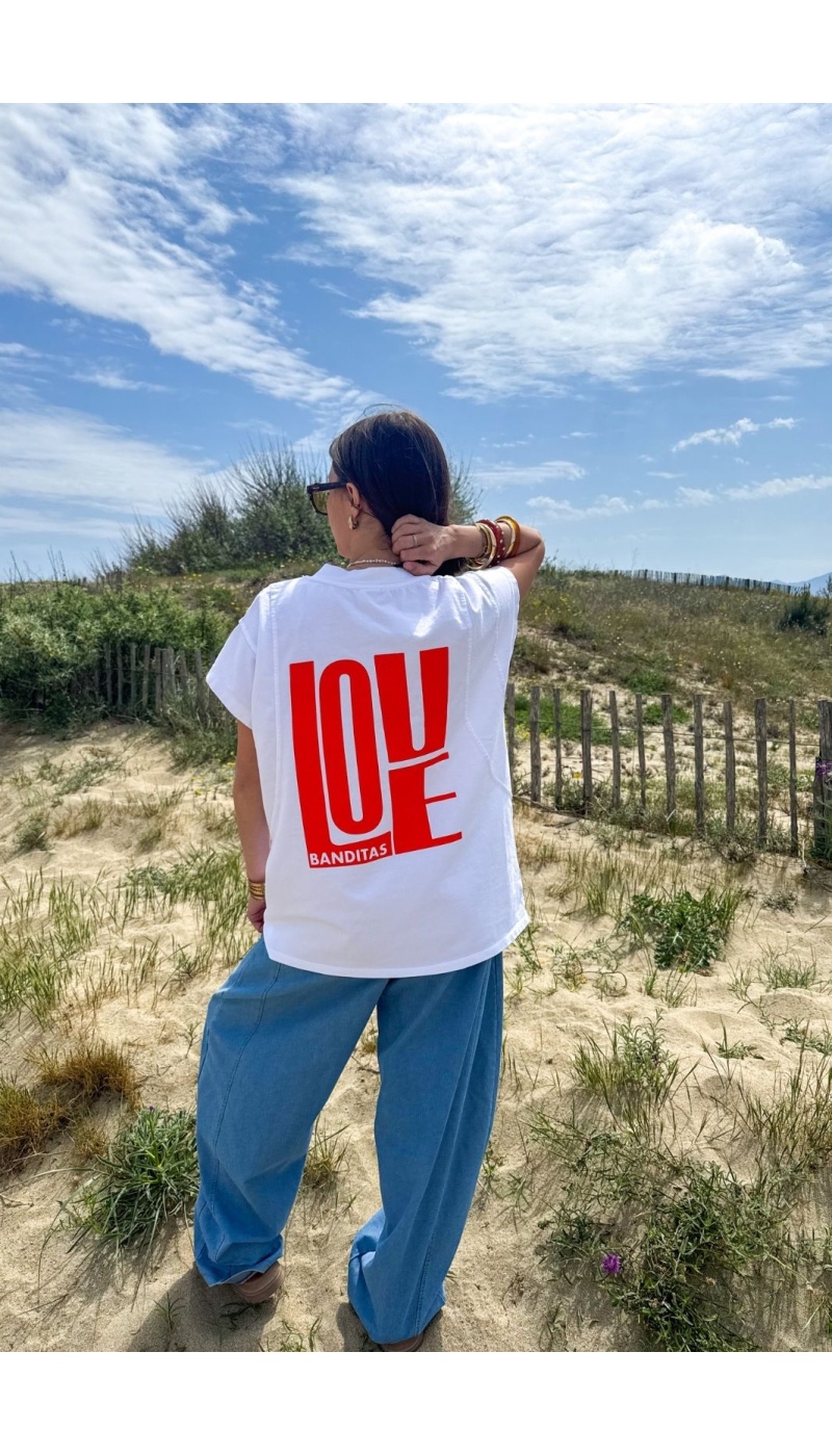 Love Banditas WONDER T-shirt - Elegant Women's Fashion