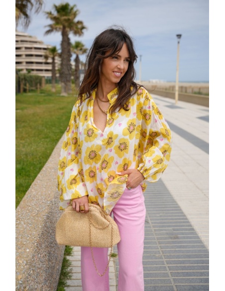 PANDORA Camicetta con fiori gialli - Eleganza primaverile da donna