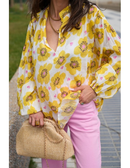 Blusa PANDORA Flores Amarelas - Elegância Primavera Feminina