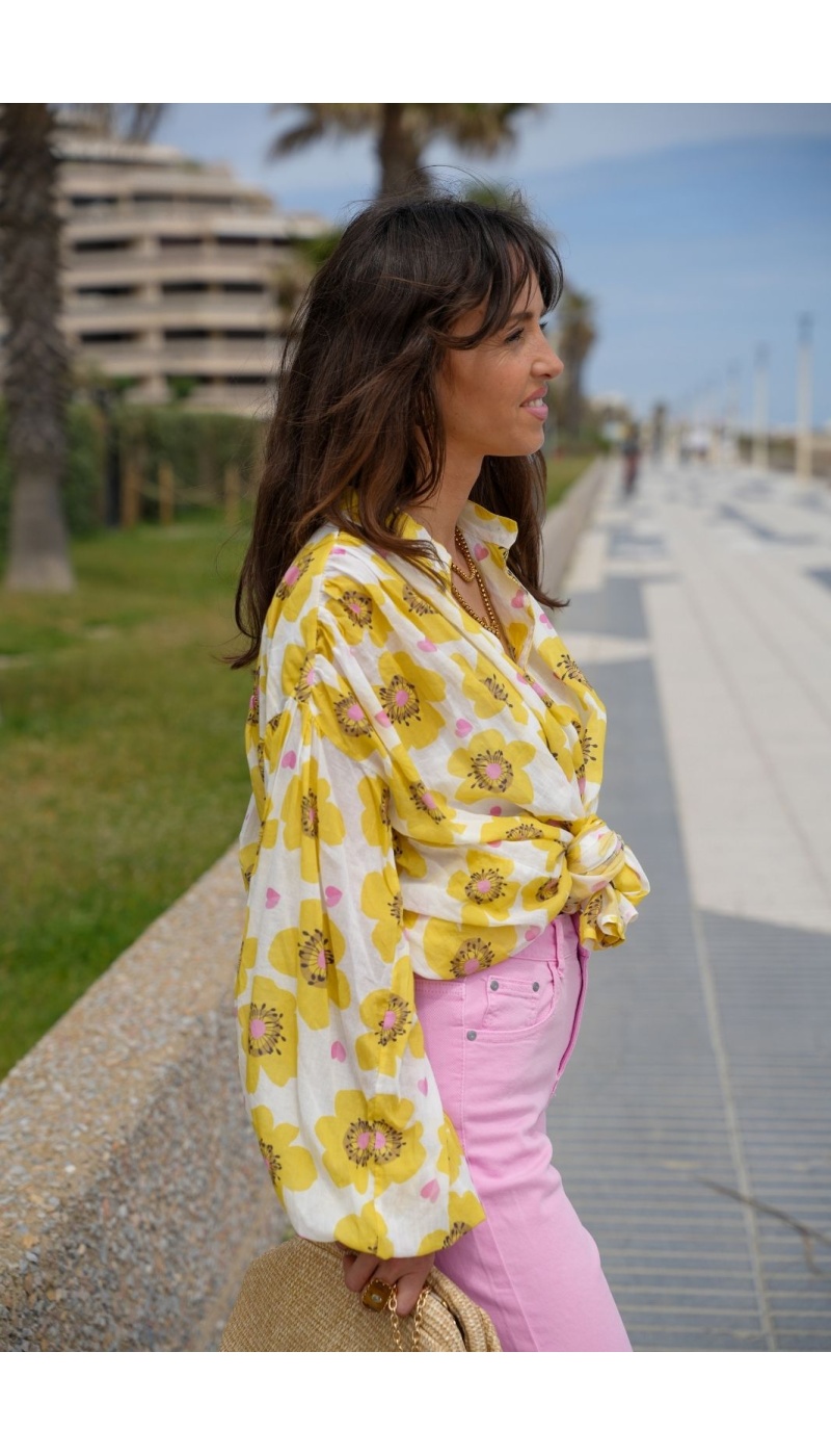 PANDORA Camicetta con fiori gialli - Eleganza primaverile da donna