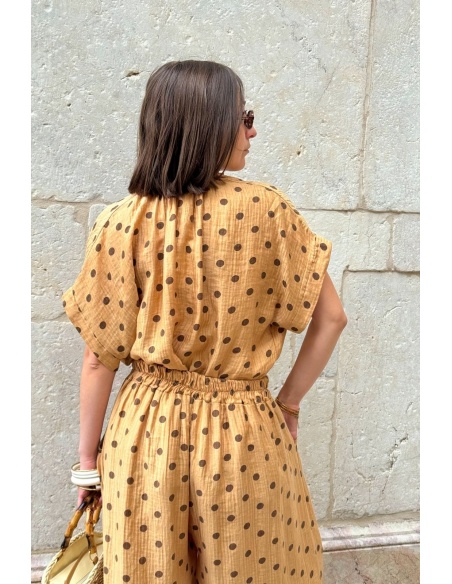 Blusa Lunares Camel COLETTE