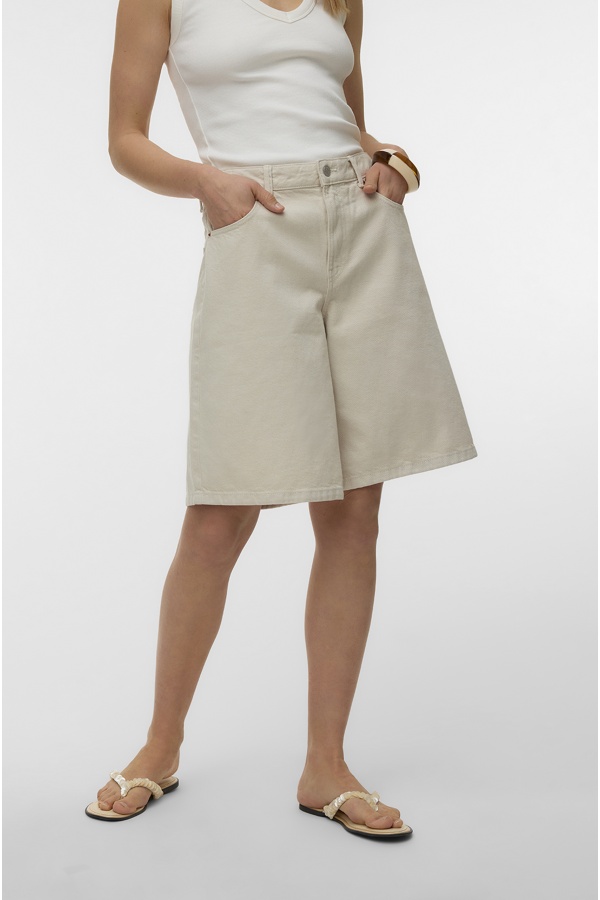 SHORTS VERO MODA CRUDO 2