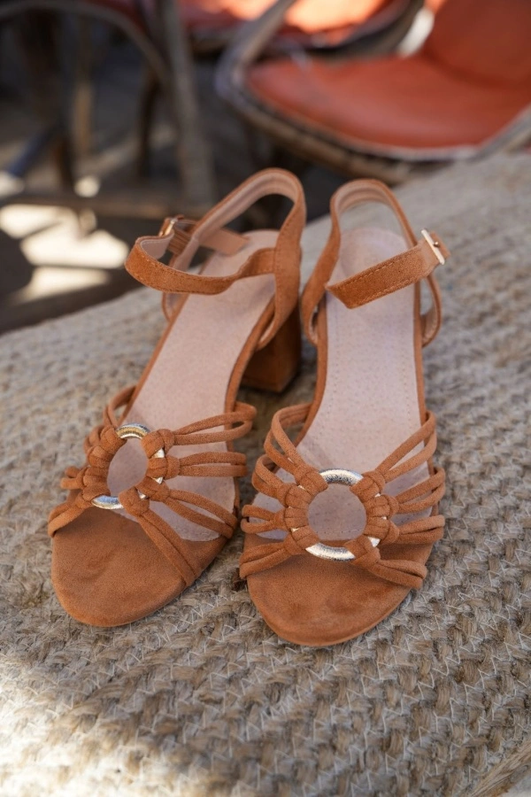 Talons Camel Tressé FLORES
